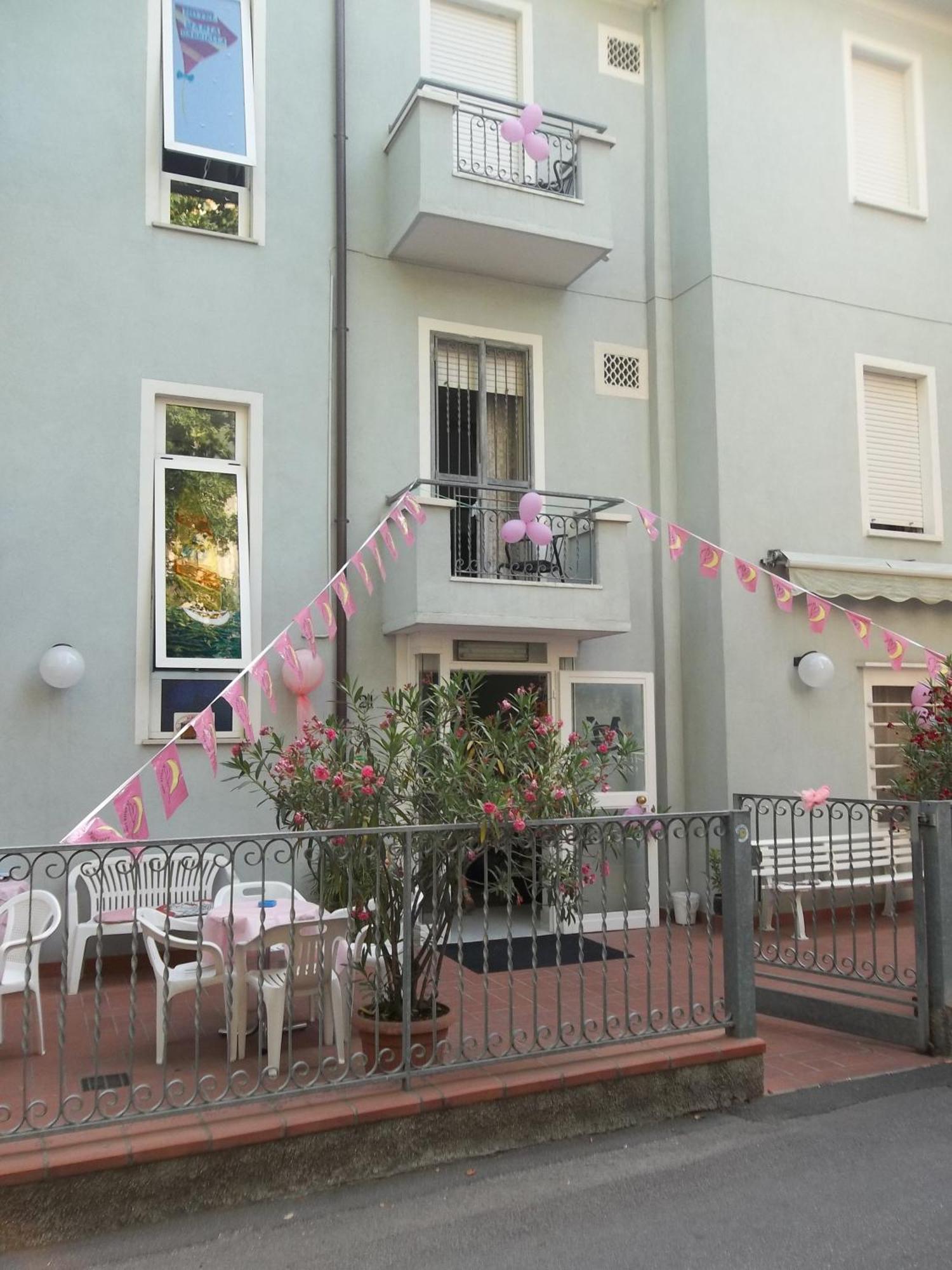 Albergo Maria Gabriella 리미니 외부 사진